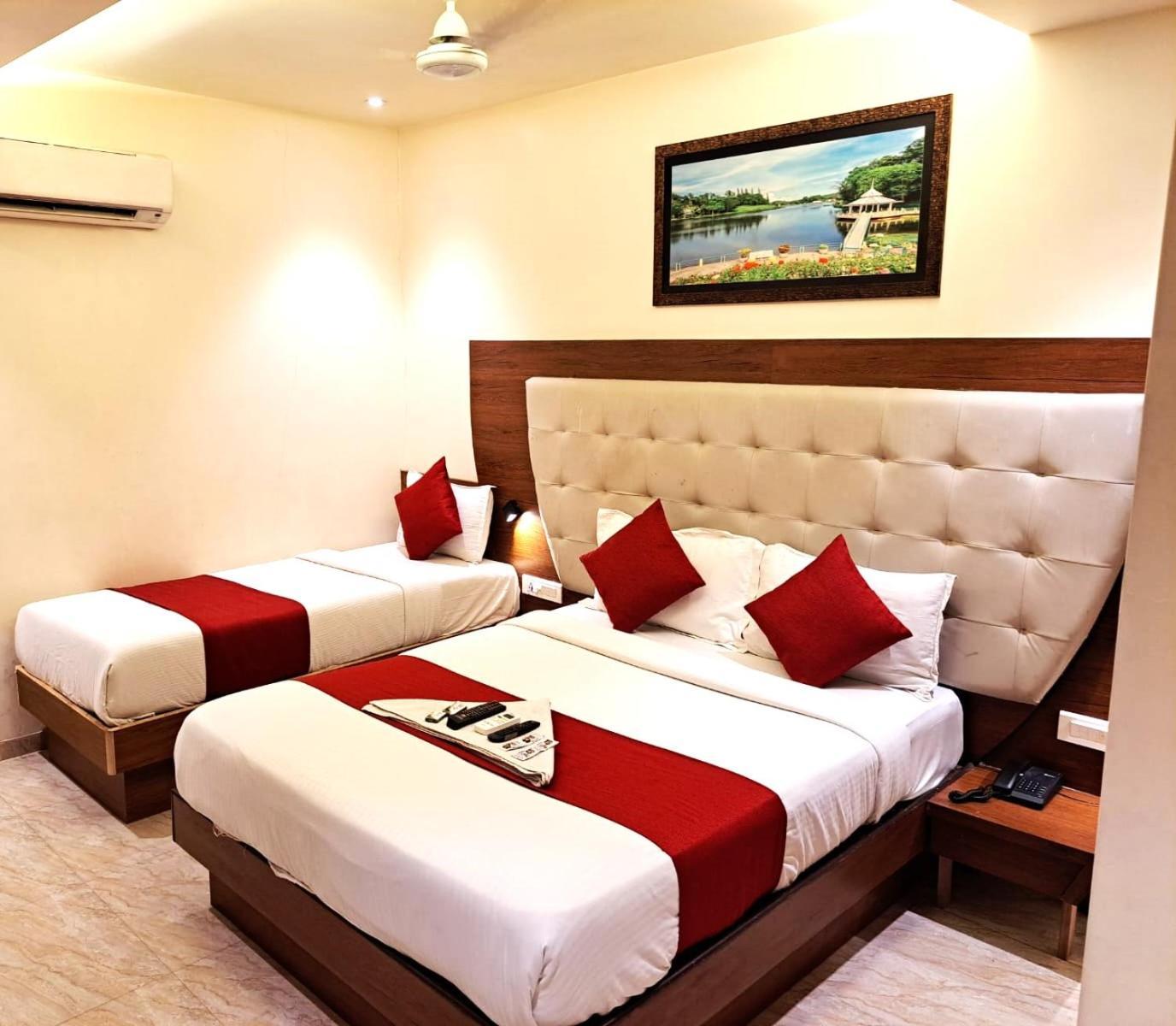 Gateway Star 2* Bombay